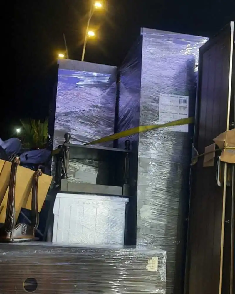 Commercial & Office Relocation Experts in Al Khoba